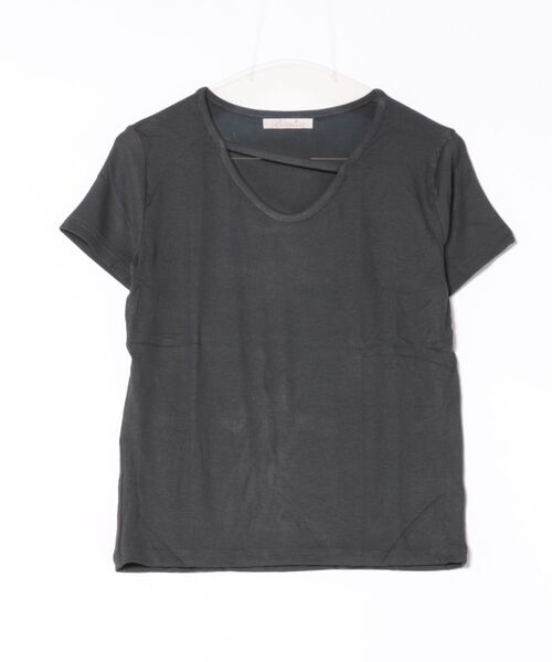 BANICO(バニコ)の「【Banico】クロスデザインVネック半袖トップス (SS)(Tシャツ/カットソー・レディース・グレー/オフホワイト/ブラック/ホワイト・MEDIUM/LARGE)」の6枚目の写真
