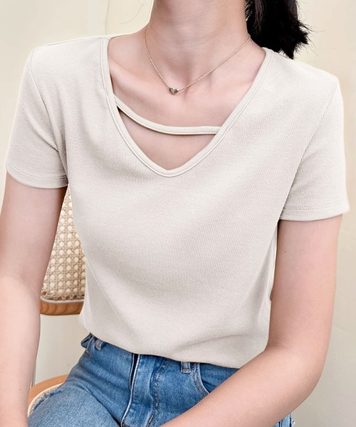 BANICO(バニコ)の「【Banico】クロスデザインVネック半袖トップス (SS)(Tシャツ/カットソー・レディース・グレー/オフホワイト/ブラック/ホワイト・MEDIUM/LARGE)」の21枚目の写真