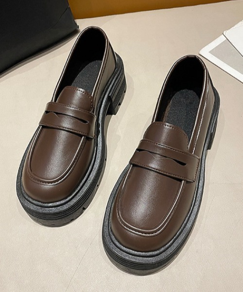 mebole(メボレ)の「ボリュームソールローファー(ローファー・レディース・アイボリー/ブラック/ブラウン・SMALL/MEDIUM/LARGE)」の16枚目の写真