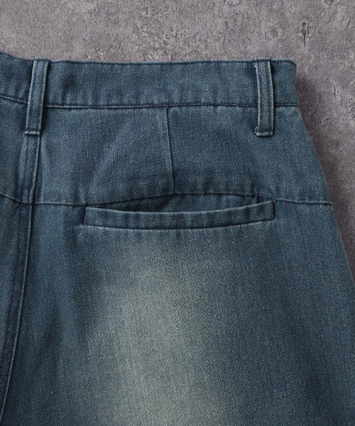 MONO-MART（モノマート）の「ヴィンテージライク2タック立体ワイドバギーデニムパンツ（デニムパンツ・メンズ・ブラック/チャコールグレー/ブルー/インディゴブルー・M/S/L）」の18枚目の写真