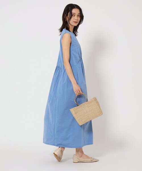 green label relaxing（グリーンレーベルリラクシング）の「ライトメモリー ノースリーブ ワンピース -UVカット-（ワンピース・レディース・オフホワイト/ブラック/コバルトブルー・FREE）」の17枚目の写真