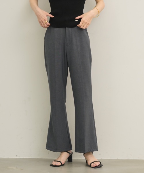 クロップドフレアパンツ（スラックス）｜NEUNA（ヌナ）のファッション