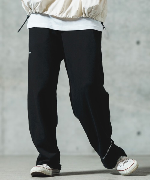 GLIMCLAP(グリムクラップ)の「mp13552- Wide straight sweat pants スウェットパンツ(スウェットパンツ・メンズ・ブラック/ミックスグレー/キナリ・S/M/L)」の4枚目の写真