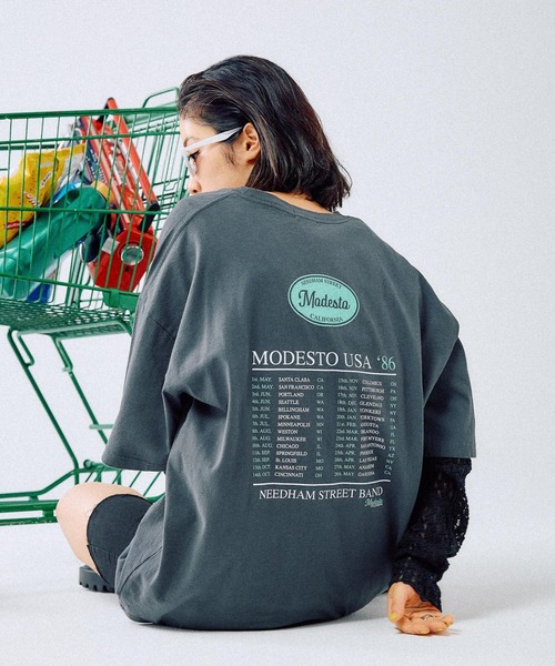 LEPSIM（レプシィム）の「BIGプリントチュニック　490451（Tシャツ/カットソー・レディース・イエロー/ライトグレー/チャコールグレー/オフホワイト/ホワイト系その他/ブラック・FREE）」の15枚目の写真