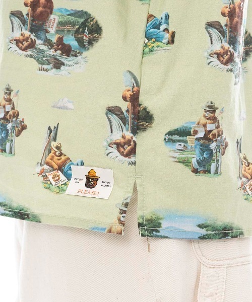 ELEMENT(エレメント)の「ELEMENT メンズ SBXE CAMP SS Tシャツ 【2025年春夏モデル】/エレメントSMOKEY BEARコラボ総柄半袖シャツ(シャツ/ブラウス・メンズ・グリーン系その他・MEDIUM/LARGE/X-LARGE)」の4枚目の写真