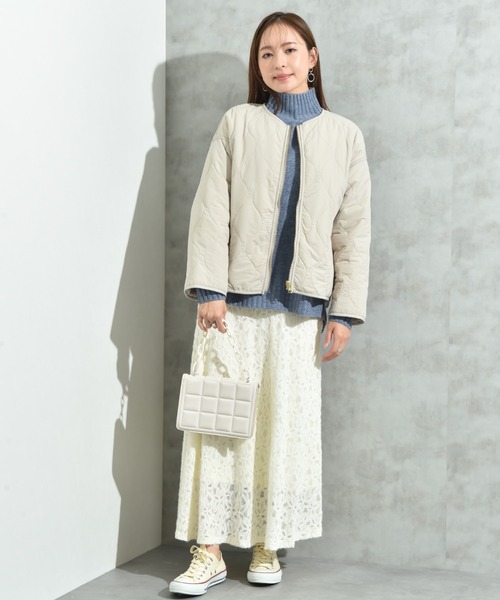 INTERPLANET（インタープラネット）の「ナイロンタフタ＊ファーキルトリバーシブルショートコート（ノーカラーコート・レディース・ブラック/グレイッシュベージュ・FREE）」の9枚目の写真