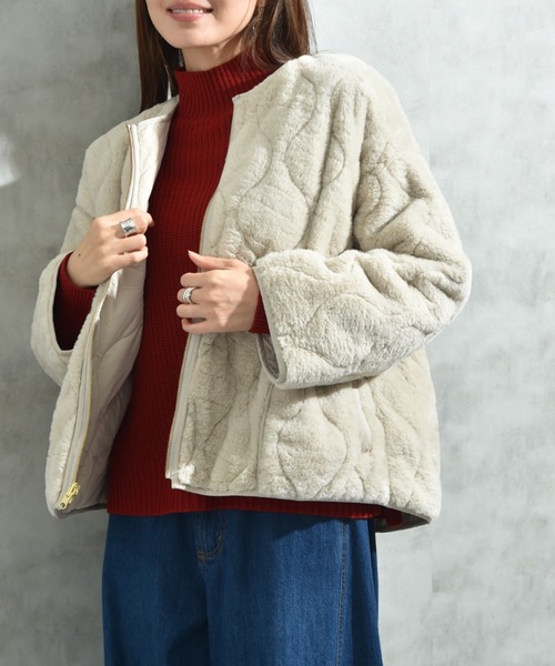 INTERPLANET（インタープラネット）の「ナイロンタフタ＊ファーキルトリバーシブルショートコート（ノーカラーコート・レディース・ブラック/グレイッシュベージュ・FREE）」の22枚目の写真