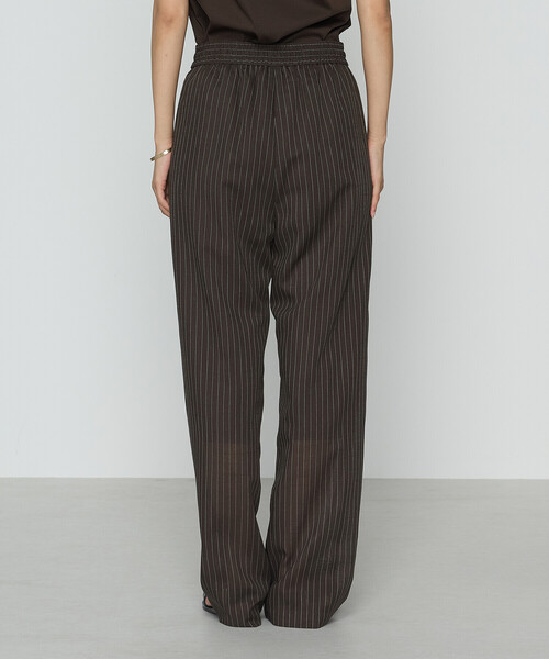 COMME CA（コムサ）の「【セットアップ対応】シアーボイルストライプ パンツ（スラックス・レディース・ブラック/ダークブラウン/キナリ・9号/11号）」の21枚目の写真