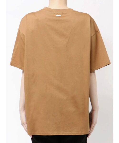 TONAL（トーナル）の「ツイストデザインTシャツ（Tシャツ/カットソー・レディース・オフホワイト/ベージュ/ブラウン・MEDIUM）」の6枚目の写真