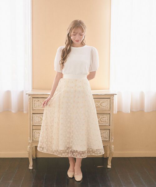 Areeam（アリーム）の「フラワー刺繍チュールスカート（スカート・レディース・オフホワイト/ライトパープル・FREE）」の18枚目の写真