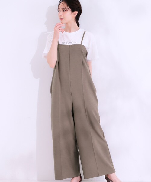 DRESKIP（ドレスキップ）の「【S-LL】Iラインですっきり見え 大人見えサロペット（サロペット/オーバーオール・レディース・ブラック/ブラウン系/チャコールグレー・01/02/03/04）」の3枚目の写真