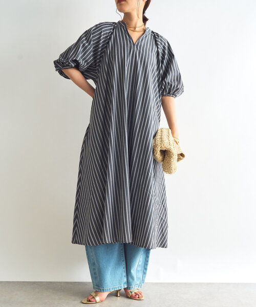 un dix cors（アンディコール）の「《一枚で着映え》スキッパーストライプワンピース（シャツワンピース・レディース・ブラック/ブルー/キャメル・FREE）」の2枚目の写真