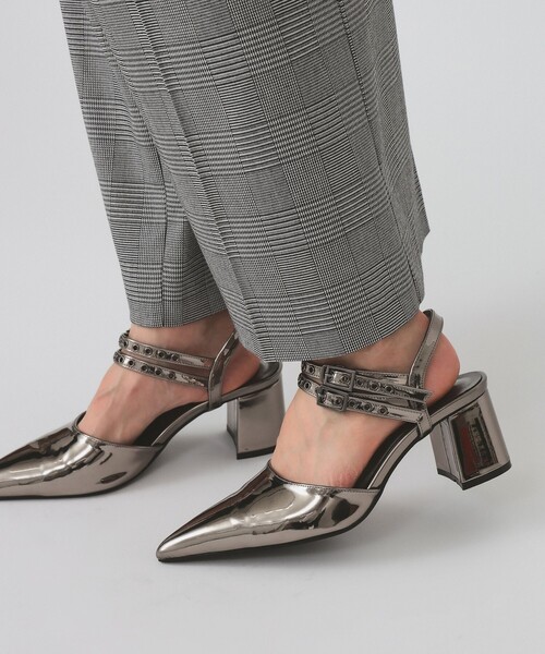 Ray BEAMS（レイビームス）の「ダブル ベルト ヒール パンプス（パンプス・レディース・ブラック/ブラック系その他4・23.0cm/23.5cm/24.0cm/24.5cm/25.0cm）」の2枚目の写真