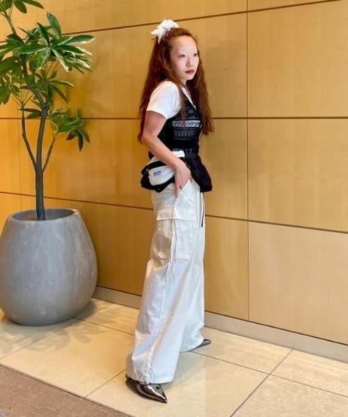 Ray BEAMS（レイビームス）の「ダブル ベルト ヒール パンプス（パンプス・レディース・ブラック/ブラック系その他4・23.0cm/23.5cm/24.0cm/24.5cm/25.0cm）」の16枚目の写真