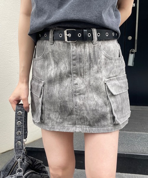 ROGER AND RAW(ロジャーアンドロウ)の「ベルト付きムラ染めショートスカパン ミニスカート ショートパンツ(スカート・レディース・スミクロ/ホワイト・SMALL/MEDIUM)」の12枚目の写真