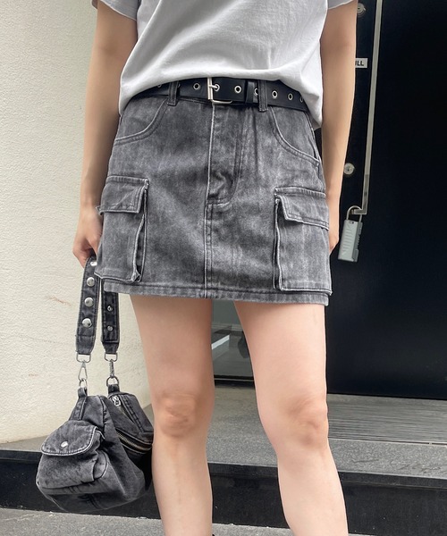 ROGER AND RAW(ロジャーアンドロウ)の「ベルト付きムラ染めショートスカパン ミニスカート ショートパンツ(スカート・レディース・スミクロ/ホワイト・SMALL/MEDIUM)」の8枚目の写真