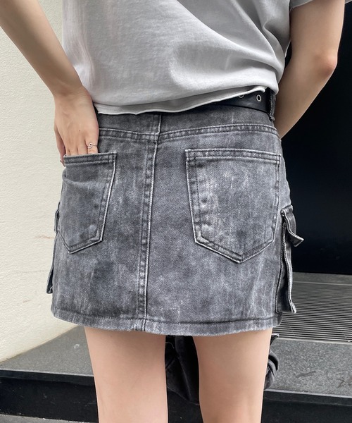 ROGER AND RAW(ロジャーアンドロウ)の「ベルト付きムラ染めショートスカパン ミニスカート ショートパンツ(スカート・レディース・スミクロ/ホワイト・SMALL/MEDIUM)」の5枚目の写真
