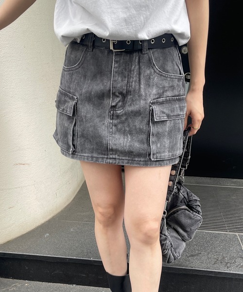 ROGER AND RAW(ロジャーアンドロウ)の「ベルト付きムラ染めショートスカパン ミニスカート ショートパンツ(スカート・レディース・スミクロ/ホワイト・SMALL/MEDIUM)」の3枚目の写真