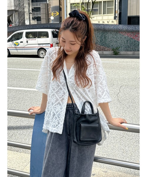 Ungrid（アングリッド）の「ポケットデザイン巾着レザーバッグ（ショルダーバッグ・レディース・ブラック・FREE）」の17枚目の写真