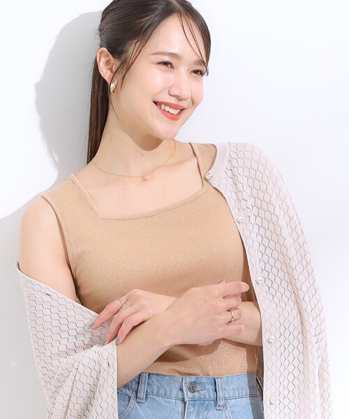 DRESKIP(ドレスキップ)の「【S-LL】デコルテラインをきれいに魅せる ラメテレコタンクトップ(タンクトップ・レディース・ゴールド/ライトオレンジ系/ブラック/シルバー・02/01/04/03)」の1枚目の写真