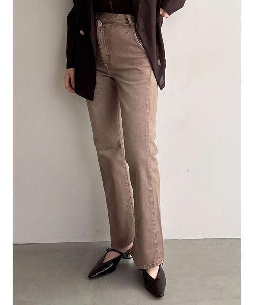 LAGUNAMOON(ラグナムーン)の「スリムフレアデニムパンツ(デニムパンツ・レディース・ライトブルー/モカ・SMALL/MEDIUM)」の2枚目の写真