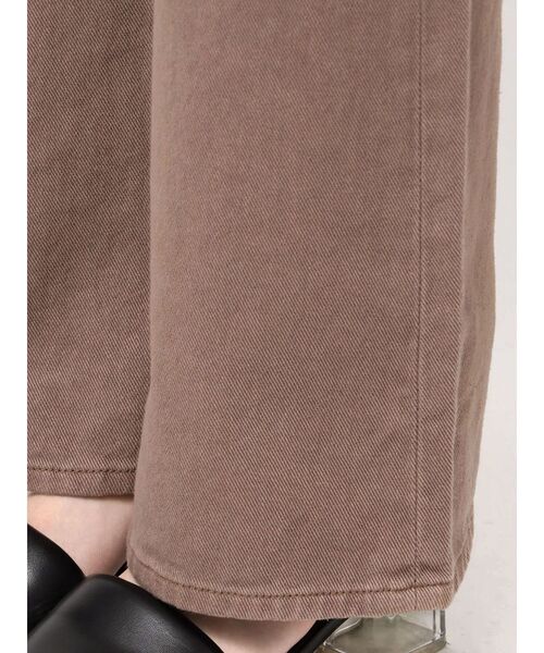 LAGUNAMOON(ラグナムーン)の「スリムフレアデニムパンツ(デニムパンツ・レディース・ライトブルー/モカ・SMALL/MEDIUM)」の20枚目の写真