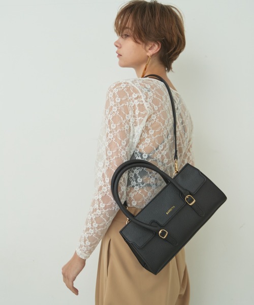 BARRETTA(バレッタ)の「フラップ2WAYボストンバッグ(ショルダーバッグ・レディース・ブラック/ベージュ/オレンジ・FREE)」の13枚目の写真