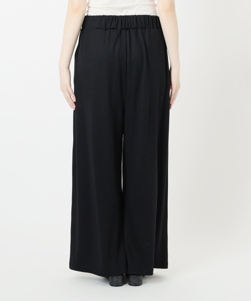 VERMEIL par iena（ヴェルメイユパーイエナ）の「wool 100 jersey tuck パンツ（その他パンツ・レディース・ブラック/ブラウン・FREE）」の20枚目の写真