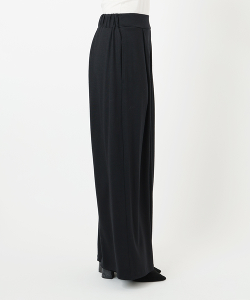 VERMEIL par iena（ヴェルメイユパーイエナ）の「wool 100 jersey tuck パンツ（その他パンツ・レディース・ブラック/ブラウン・FREE）」の17枚目の写真