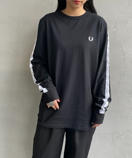 tシャツ 「WEB先行予約」「FRED PERRY/フレッドペリー」 トラックテープデザイン ワンポイントロゴ刺繍ロンT（WEB限定） レディース メ WEB先行予約】[FRED PERRY/フレッドペリー] トラックテープ