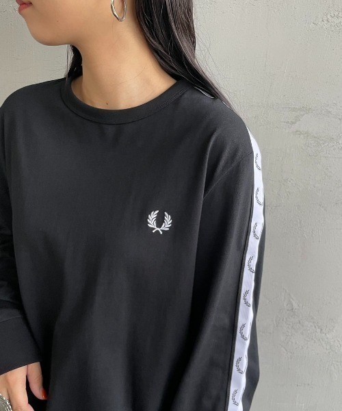 tシャツ 「WEB先行予約」「FRED PERRY/フレッドペリー」 トラックテープデザイン ワンポイントロゴ刺繍ロンT（WEB限定） レディース メ WEB先行予約】[FRED PERRY/フレッドペリー] トラックテープ