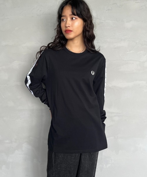 『完売品』　フレッドペリー　ロンT テープロゴ　刺繍ロゴ　ブラック　【S】 WEB限定】[FRED PERRY/フレッドペリー] トラックテープデザイン ワン