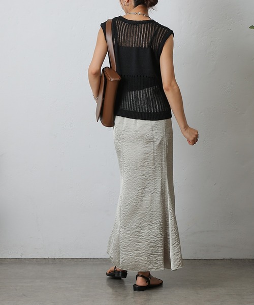 COLONY 2139(コロニートゥーワンスリーナイン)の「透かし柄ニットベスト(ベスト・レディース・ベージュ/ブラック/ブラウン・FREE)」の9枚目の写真