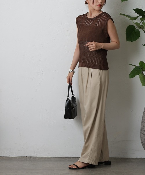 COLONY 2139(コロニートゥーワンスリーナイン)の「透かし柄ニットベスト(ベスト・レディース・ベージュ/ブラック/ブラウン・FREE)」の17枚目の写真