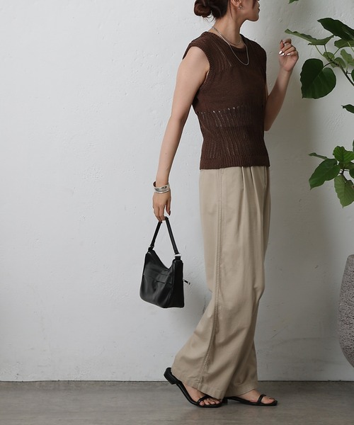 COLONY 2139(コロニートゥーワンスリーナイン)の「透かし柄ニットベスト(ベスト・レディース・ベージュ/ブラック/ブラウン・FREE)」の19枚目の写真