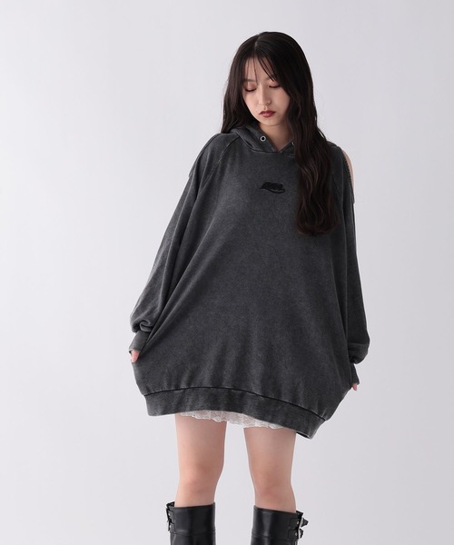 repipi armario（レピピ アルマリオ）の「カタアキフードミニワンピース（ワンピース・キッズ・ブラック系その他/ピンク系その他/ブラック・LARGE/MEDIUM/SMALL）」の3枚目の写真