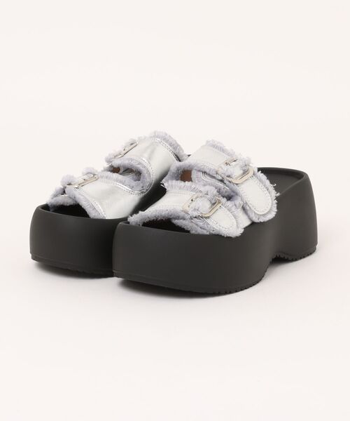 SANSeLF(サンセルフ)の「【SANSeLF】ダブルベルトフリンジ 厚底 ボリュームソール サンダル sas25s006(サンダル・レディース・シルバー/ブルー/ブラック・39/38/37/36)」の4枚目の写真