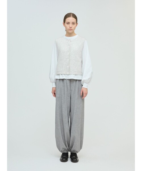 mizuiroind（ミズイロインド）の「mizuiro ind ブークレクルーネックベスト（ベスト・レディース・ブラック/チャコールグレー/オフホワイト・FREE）」の11枚目の写真