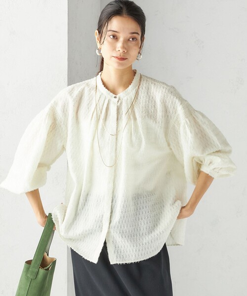 SHIPS(シップス)の「〈手洗い可能〉シアー ジャカード 袖 シャーリング ブラウス(シャツ/ブラウス・レディース・ブラック/オフホワイト/クリーム・ONE SIZE)」の10枚目の写真