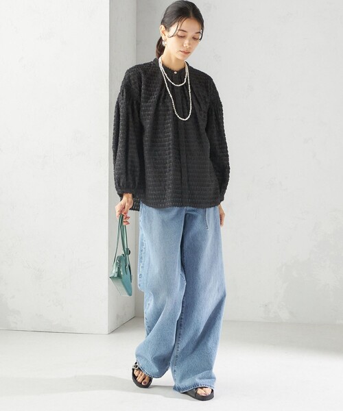 SHIPS(シップス)の「〈手洗い可能〉シアー ジャカード 袖 シャーリング ブラウス(シャツ/ブラウス・レディース・ブラック/オフホワイト/クリーム・ONE SIZE)」の18枚目の写真