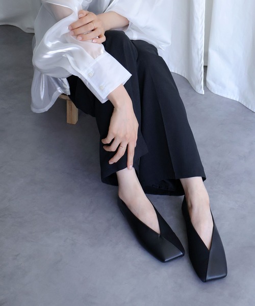 Bulue.(ブルー)の「【Bulue.】2wayスクエアトゥパンプス(パンプス・レディース・ブラック×ブラック/シルバー/ブラック/ベージュ・35/36/37/38/39)」の7枚目の写真
