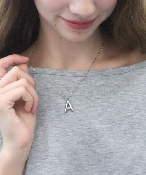 Birthday room（バースデイルーム）の「イニシャルネックレス/initial necklace（ネックレス・レディース・A/S/M/Y/K・FREE）」の8枚目の写真