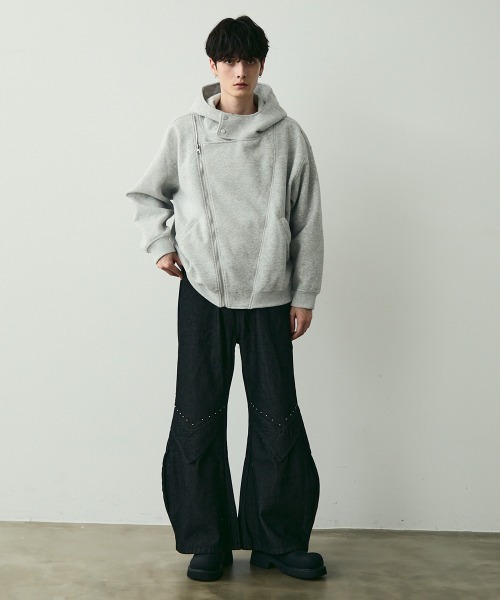 セール】Oversized Asymmetric Zip Hoodie / オーバーサイズアシメ