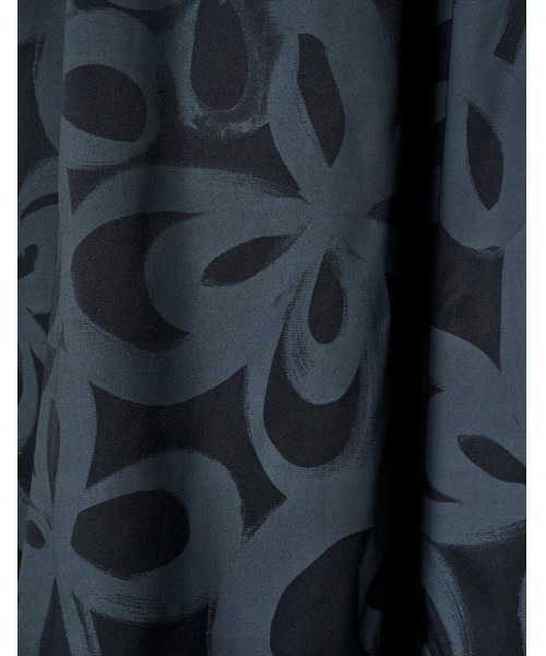 RUMCHE(ラムシェ)の「"Chain Flower" Print Skirt / チェーンフラワープリントスカート(スカート・レディース・ホワイト/ブラック・SMALL/MEDIUM)」の14枚目の写真