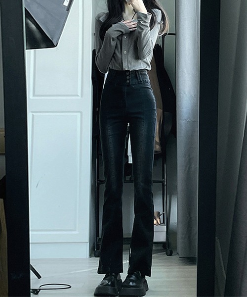 Lace Ladies(レースレディース)の「メタル ボタン ポケット付き リブ トップス(Tシャツ/カットソー・レディース・ホワイト/グレー・S/M/XL)」の7枚目の写真