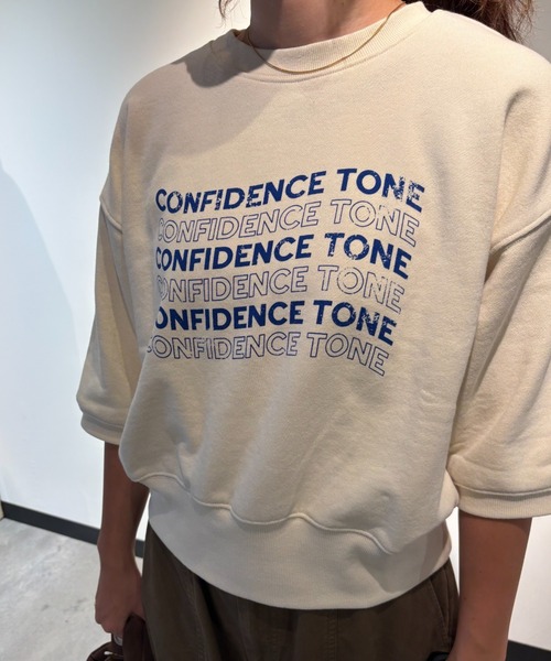 ROSE BUD（ローズバッド）の「SHORT LENGTH SWEAT TOP（スウェット・レディース・ピンク/ネイビー/オフホワイト・ONE SIZE）」の17枚目の写真
