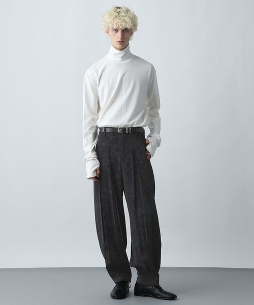 HARE(ハレ)の「【SET UP対応】YOSEバレルパンツ(HARE)(その他パンツ・メンズ・ブラック/グレー系その他/レッド・SMALL/MEDIUM)」の8枚目の写真