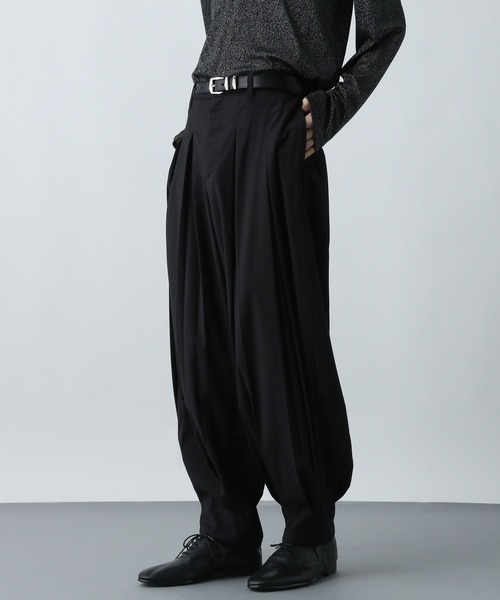 HARE(ハレ)の「【SET UP対応】YOSEバレルパンツ(HARE)(その他パンツ・メンズ・ブラック/グレー系その他/レッド・SMALL/MEDIUM)」の12枚目の写真