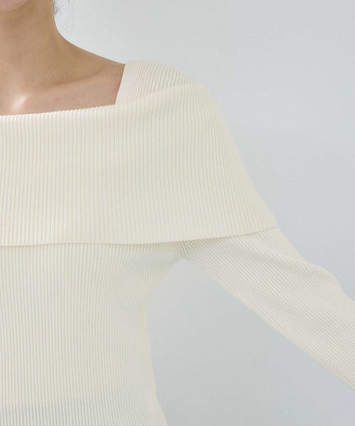 VIS（ビス）の「オフショルダーモチモチリブニット（ニット/セーター・レディース・ブラック/ダークブラウン/グレー/オフホワイト/グリーン系その他・FREE）」の20枚目の写真