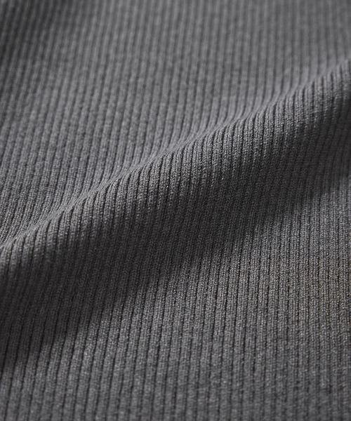 VIS（ビス）の「オフショルダーモチモチリブニット（ニット/セーター・レディース・ブラック/ダークブラウン/グレー/オフホワイト/グリーン系その他・FREE）」の16枚目の写真